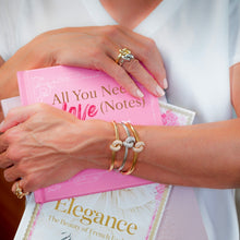 Load image into Gallery viewer, The Love Knot Bracelet - White Gold & Diamond