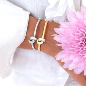The Love Knot Bracelet - White Gold & Diamond