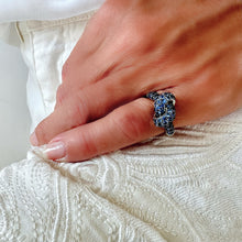Load image into Gallery viewer, The Love Knot Ring - White Gold &amp; Blue Sapphire