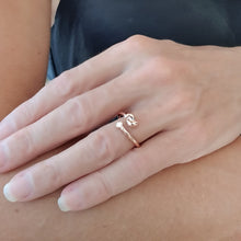 Load image into Gallery viewer, Mini Knot Ring in Pink Gold