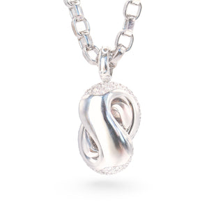 XL-Love Knot pendant – White Gold & Pave Diamond