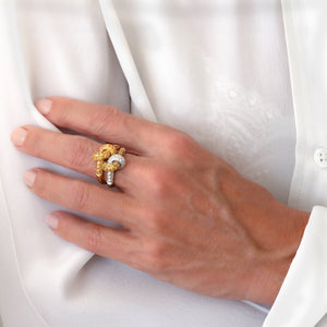 The Love Knot Ring - White Diamond & Yellow Sapphire