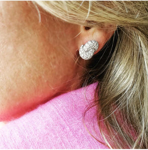 XL-Love Knot Earrings- White Gold & Diamond