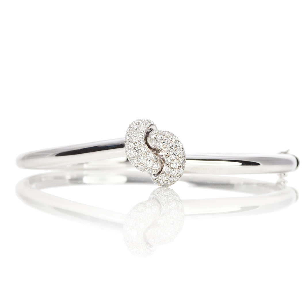 The Love Knot Bracelet - White Gold & Diamond